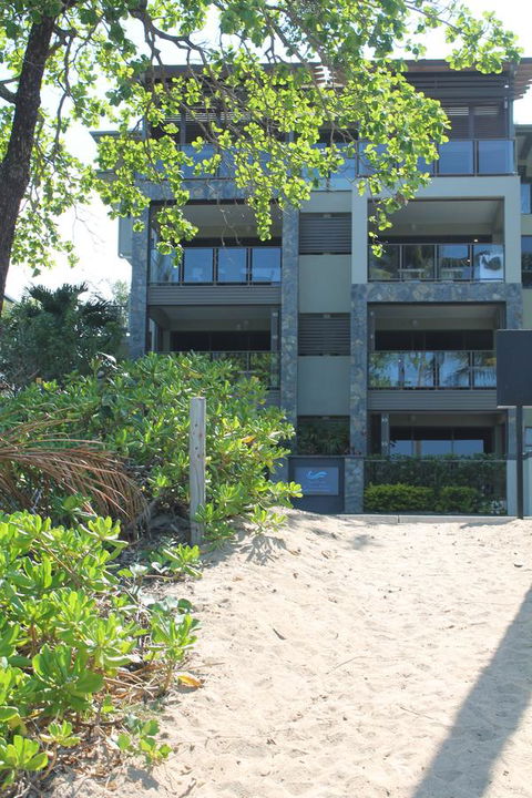 Sea Point On Trinity Beach - Accommodation Cairns 5