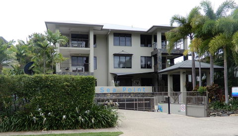 Sea Point On Trinity Beach - Accommodation Cairns 28