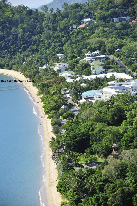 Sea Point On Trinity Beach - Accommodation Cairns 30