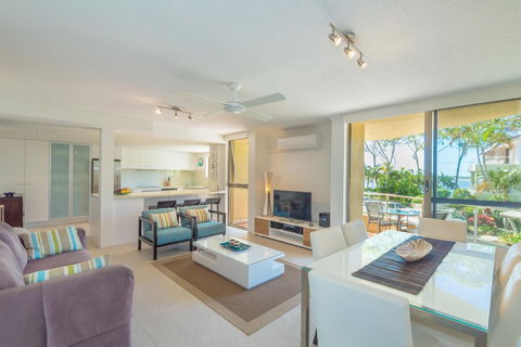 Munna Beach Apartments - Accommodation Cairns 14