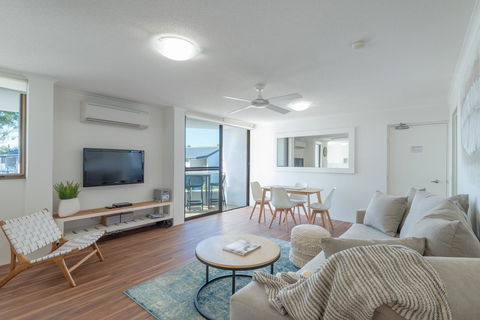 Munna Beach Apartments - Accommodation Cairns 15