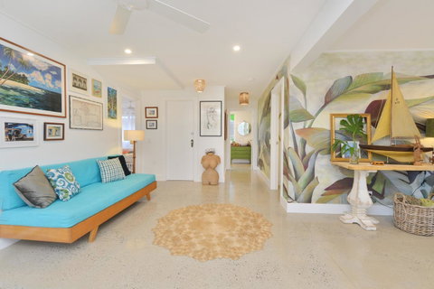 Jamaica Beach House - Accommodation Cairns 40