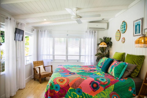 Jamaica Beach House - Accommodation Cairns 8