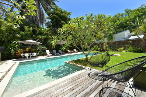 Jamaica Beach House - Accommodation Cairns 4