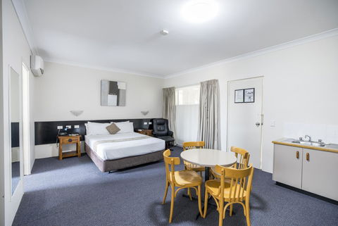 Emerald Maraboon Motor Inn - Accommodation Cairns 26