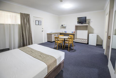 Emerald Maraboon Motor Inn - Accommodation Cairns 28