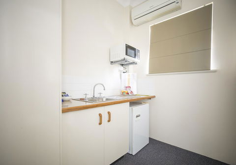 Emerald Maraboon Motor Inn - Accommodation Cairns 31