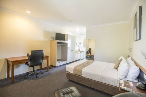 Emerald Maraboon Motor Inn - Accommodation Cairns 32