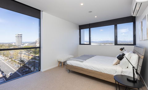 Qube Broadbeach - Accommodation Cairns 7