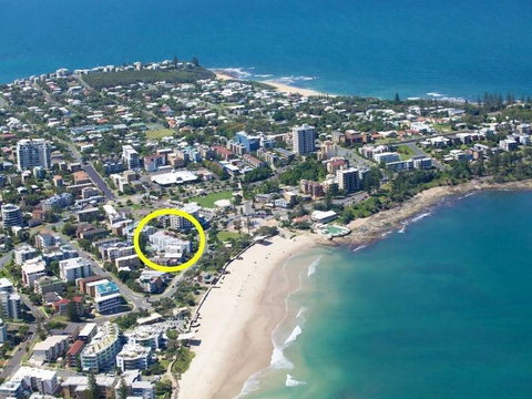 Casablanca Beachfront Apartments - Accommodation Cairns 8