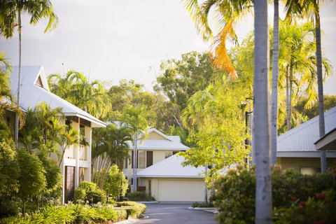 Paradise Links Resort Port Douglas - Accommodation Cairns 1