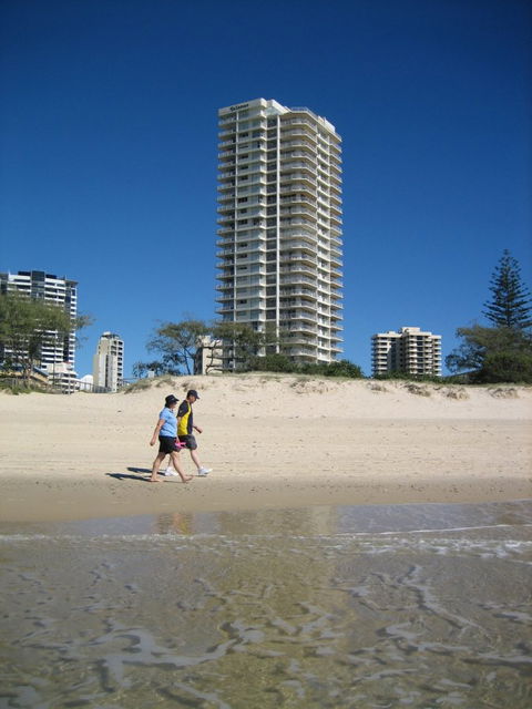 Talisman Apartments - Accommodation Cairns 6