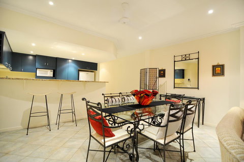 Oasis At Palm Cove - Accommodation Cairns 19