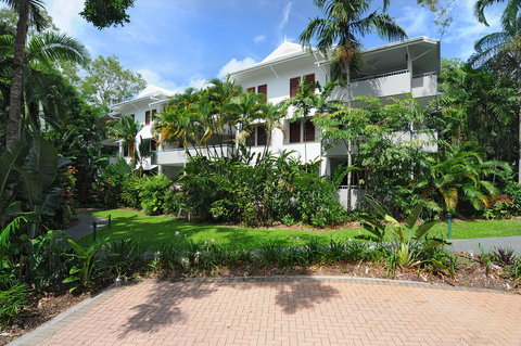 Oasis At Palm Cove - Accommodation Cairns 27