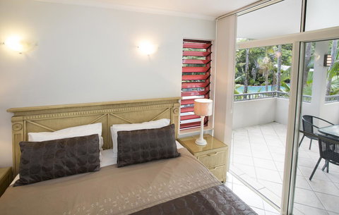 Oasis At Palm Cove - Accommodation Cairns 6