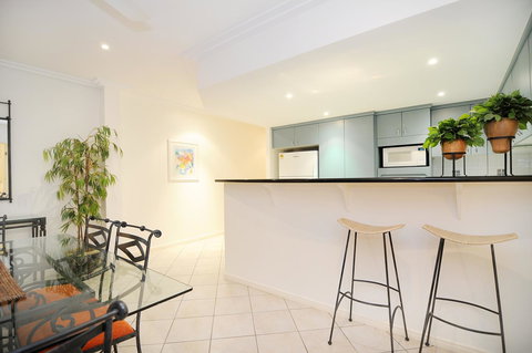 Oasis At Palm Cove - Accommodation Cairns 10