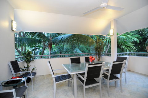 Oasis At Palm Cove - Accommodation Cairns 18