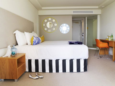 QT Gold Coast - Accommodation Cairns 3