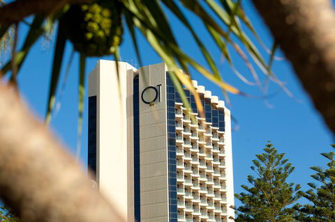 QT Gold Coast - Accommodation Cairns 1