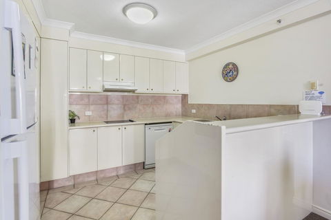APR Private SUITES MOROC By The Beach - Accommodation Cairns 22