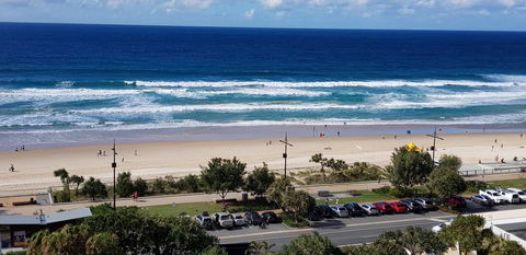 APR Private SUITES MOROC By The Beach - Accommodation Cairns 12