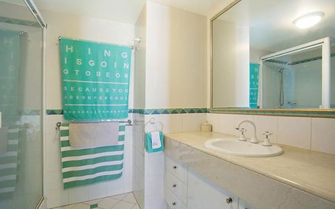 APR Private SUITES MOROC By The Beach - Accommodation Cairns 41