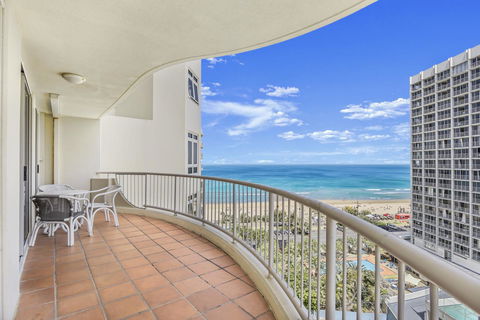 APR Private SUITES MOROC By The Beach - Accommodation Cairns 14