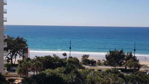 APR Private SUITES MOROC By The Beach - Accommodation Cairns 6