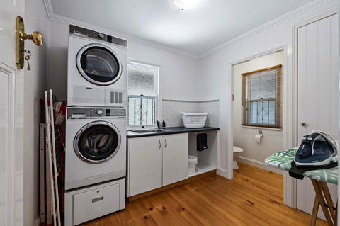 Frangipani House - Accommodation Cairns 21