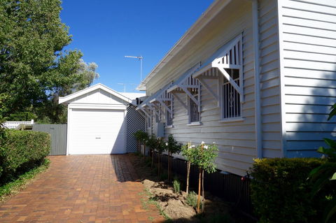 Frangipani House - Accommodation Cairns 35