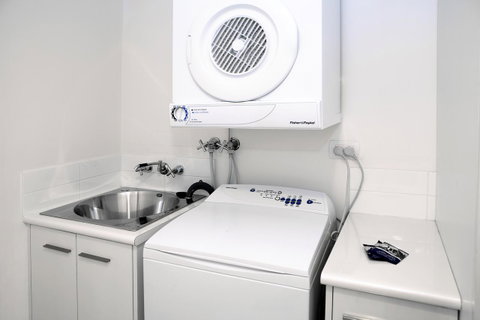 Vision Apartments - Accommodation Cairns 6