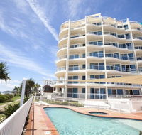 Regency on the Beach - Accommodation Cairns