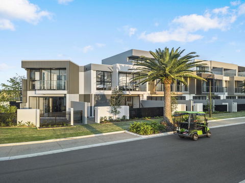 The Residences At The Peninsula - Accommodation Cairns 1