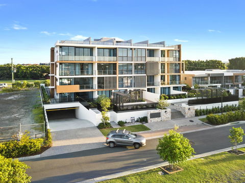 The Residences At The Peninsula - Accommodation Cairns 8