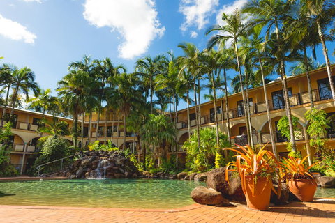 Palm Royale Cairns - Accommodation Cairns 11