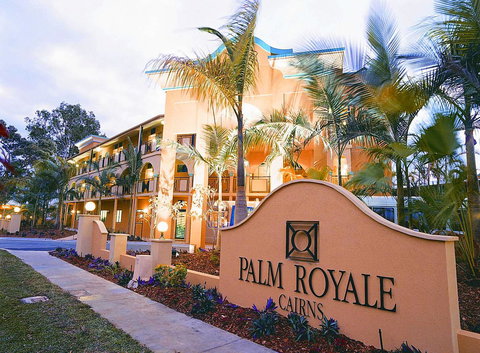 Palm Royale Cairns - Accommodation Cairns 8