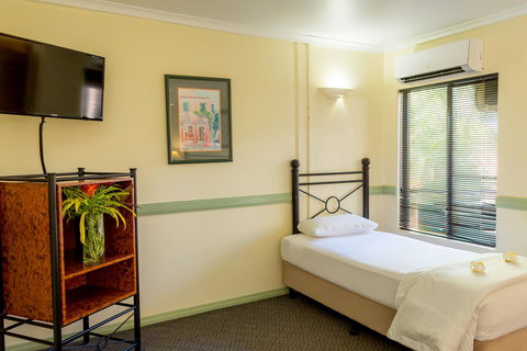 Palm Royale Cairns - Accommodation Cairns 23