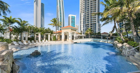 Towers Of Chevron - Private Apartment - Accommodation Cairns 9