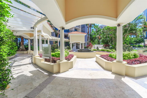 Towers Of Chevron - Private Apartment - Accommodation Cairns 15