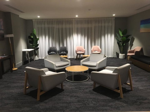 Woodroffe Hotel - Accommodation Cairns 4