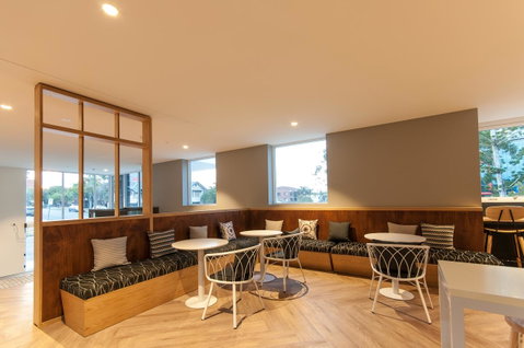 Woodroffe Hotel - Accommodation Cairns 25