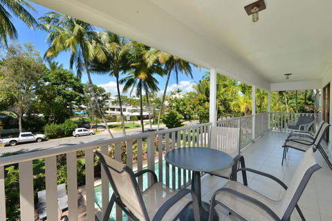 Seascape Holidays - Tropical Reef Apartments - Accommodation Cairns 13
