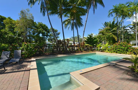 Seascape Holidays - Tropical Reef Apartments - Accommodation Cairns 24