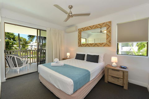 Seascape Holidays - Tropical Reef Apartments - Accommodation Cairns 17
