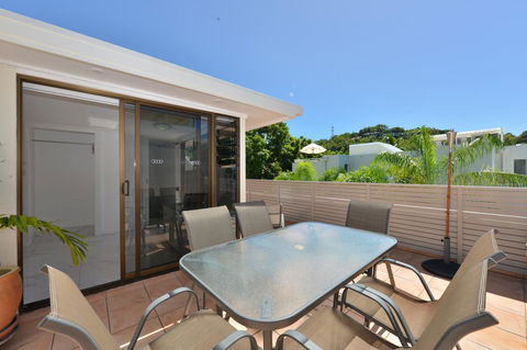 Seascape Holidays - Tropical Reef Apartments - Accommodation Cairns 20