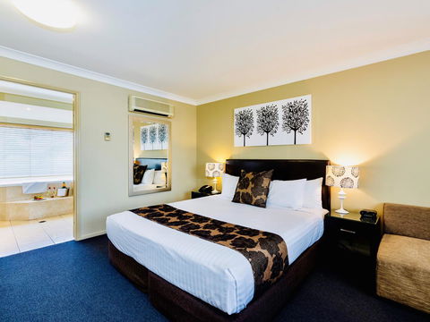 Ambassador On Ruthven - Accommodation Cairns 20