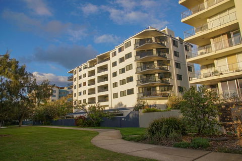 San Marino By The Sea Apartments - Accommodation Cairns 28