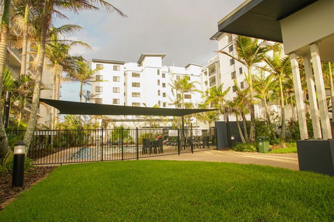 San Marino By The Sea Apartments - Accommodation Cairns 23