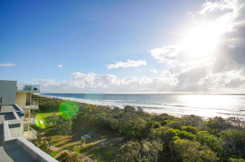 San Marino By The Sea Apartments - Accommodation Cairns 2