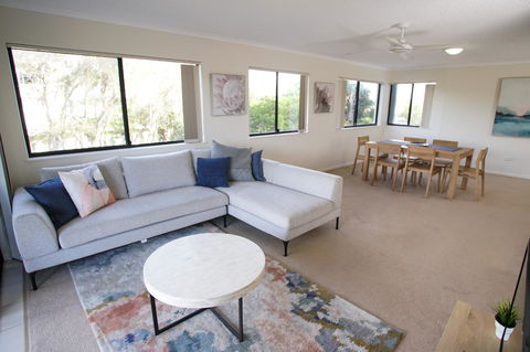 San Marino By The Sea Apartments - Accommodation Cairns 13